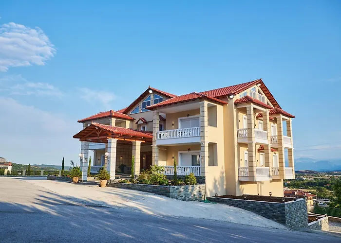 アパートホテル Famissi 2 カランバカ