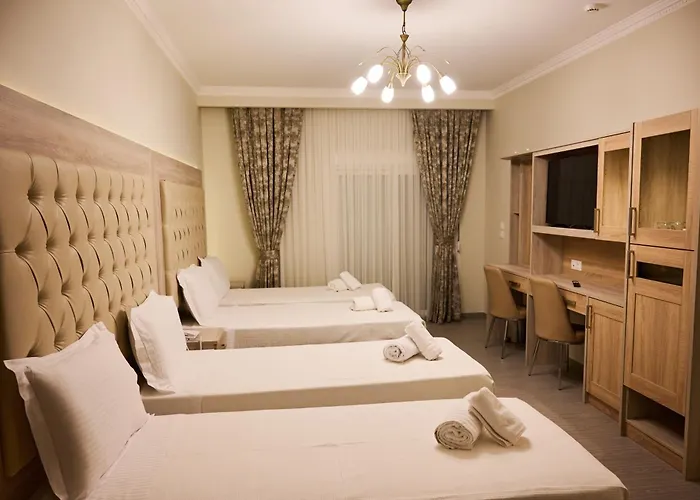 アパートホテル Famissi 2 4*