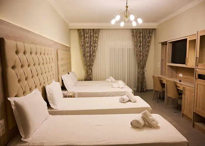 Famissi 2 アパートホテル 4*