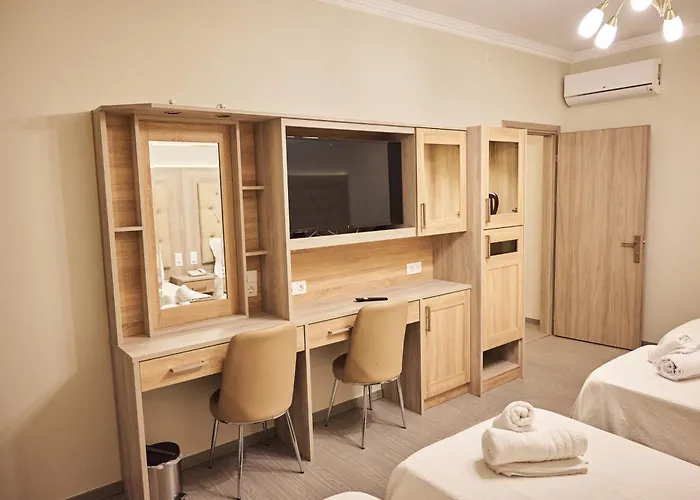 Famissi 2 アパートホテル